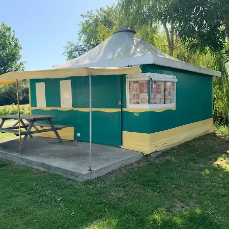 Du De Campsite
