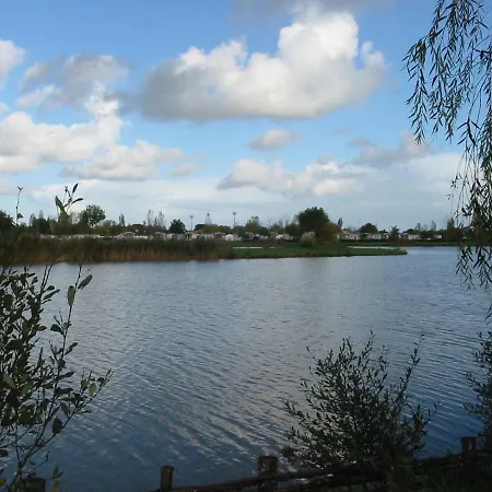 Du De Campingplads Saujon